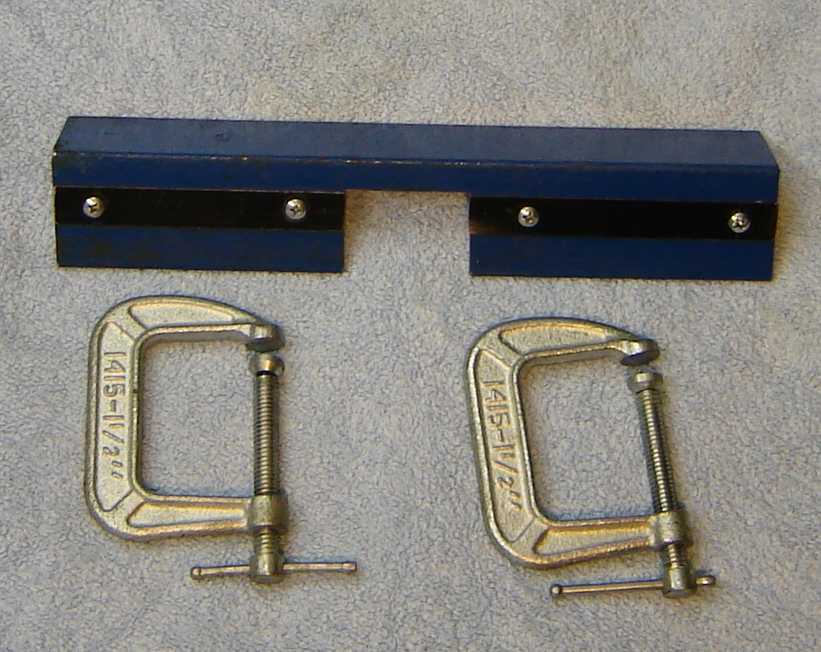 Bandsaw blade brazing fixture